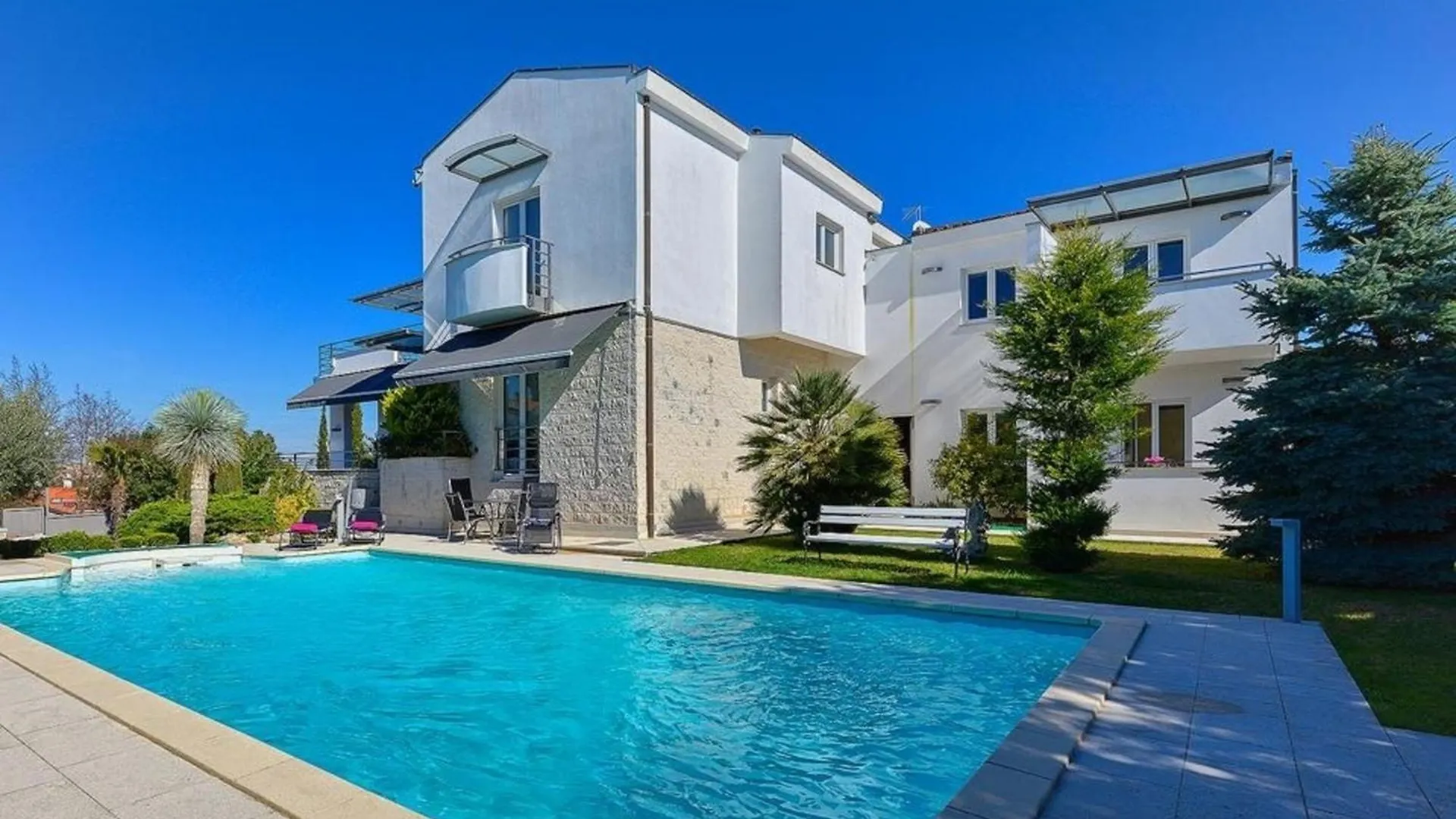 Ferienhaus Mit Privatpool Fuer 12 Personen Ca 230 Qm In Pjescana Uvala, Istrien Istrische Riviera 0*,  Croatia