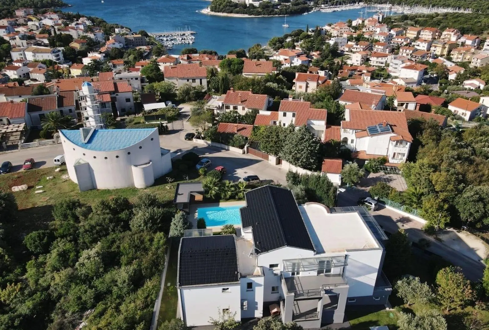 Ferienhaus Mit Privatpool Fuer 12 Personen Ca 230 Qm In Pjescana Uvala, Istrien Istrische Riviera